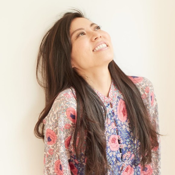 Meet your Posher, Jaye - Picture 1 of 1